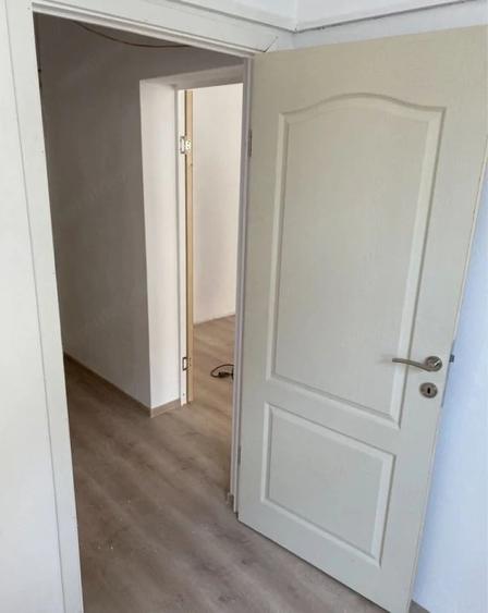 Spațiu comercial, de 75 mp, în Central