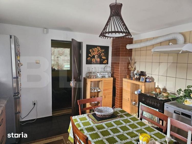 Casă cu 4 camere cu Teren 5755 Mp în Semlac