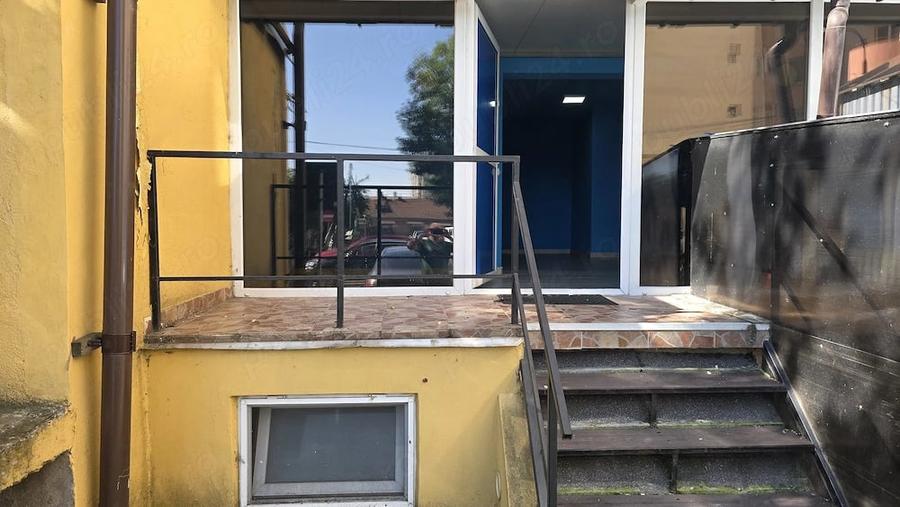 Spațiu comercial, de 35 mp, în Frații Golești