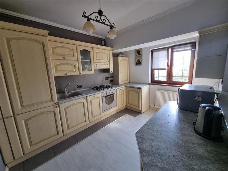 Apartament cu 2 camere decomandat în Tătărași