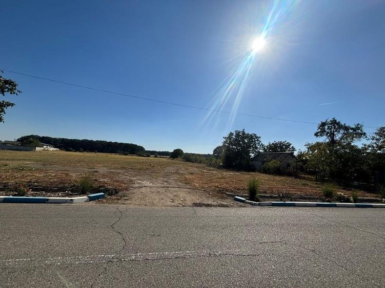 Spațiu comercial, în Comanca