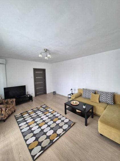 Apartament cu 2 camere decomandat în Sebastian