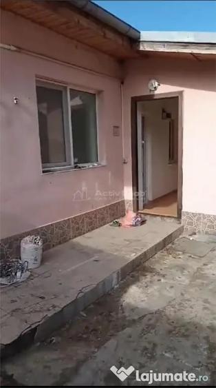 Teren de 216 mp, în Domenii