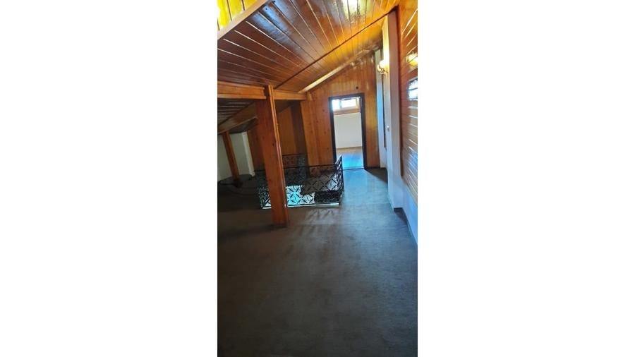 Casă individuală cu 3 camere cu Canalizare în Banu Manta