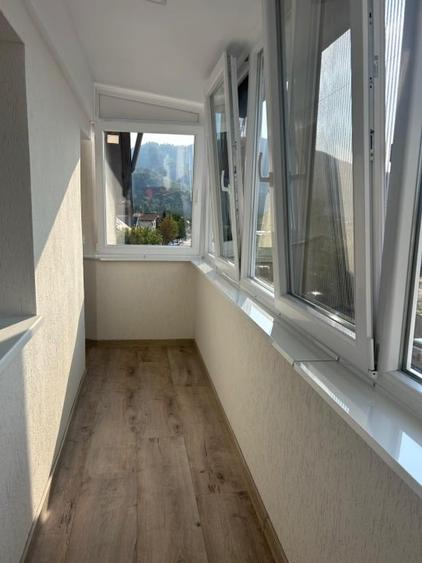 Apartament cu 2 camere decomandat, mobilat în Noua