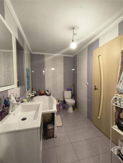 Casă individuală cu 3 camere cu Canalizare în Coiciu