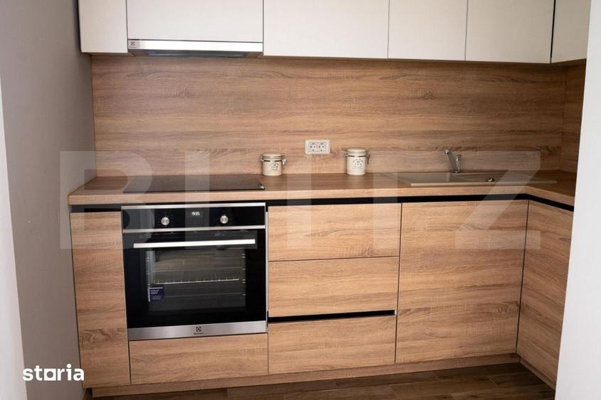 Apartament cu 3 camere decomandat în Iorga