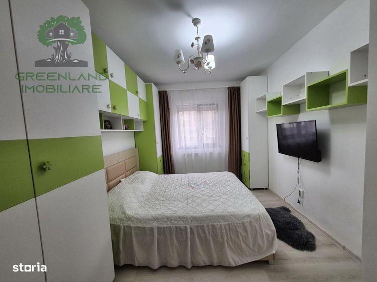Apartament cu 2 camere decomandat în Podu Roș