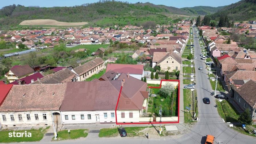 Casă cu 3 camere cu Teren 470 Mp în Dumbrăveni