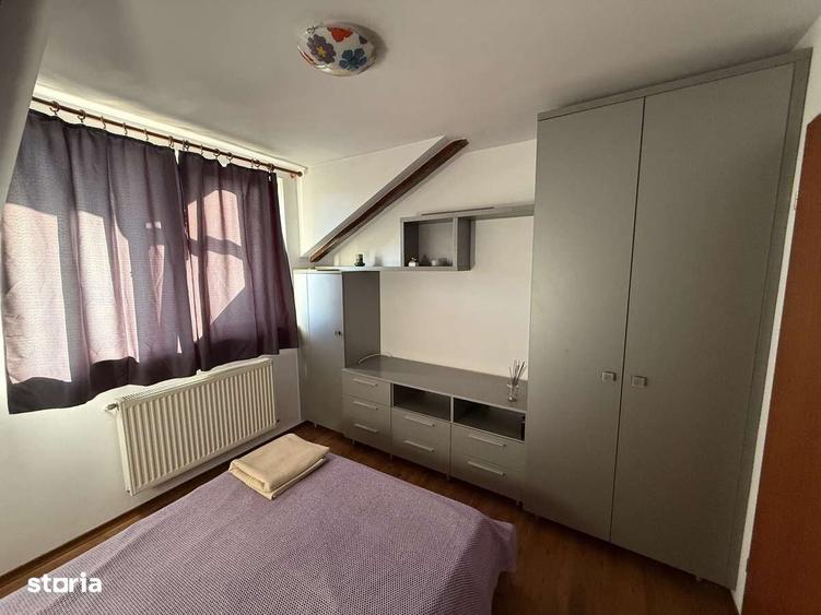 Apartament cu 3 camere decomandat în Exterior Vest