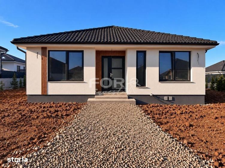 Casă cu 4 camere cu Teren 500 Mp în Central
