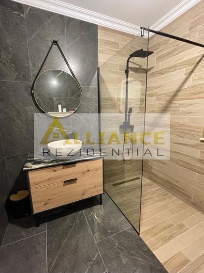 Casă individuală cu 4 camere cu Canalizare în Berceni