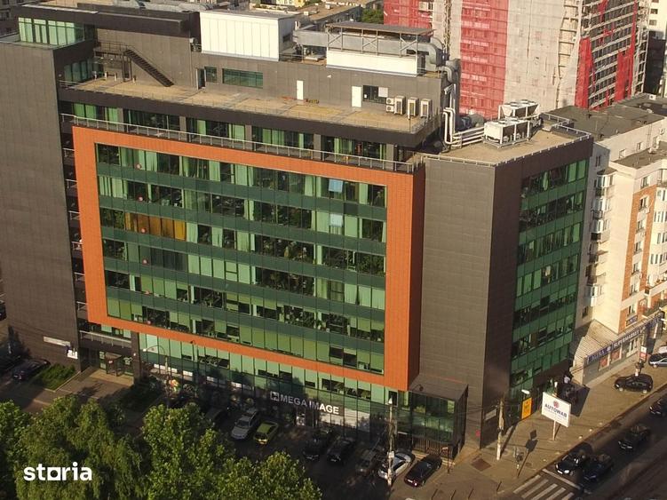Spațiu comercial, de 1,250 mp, în Basarab