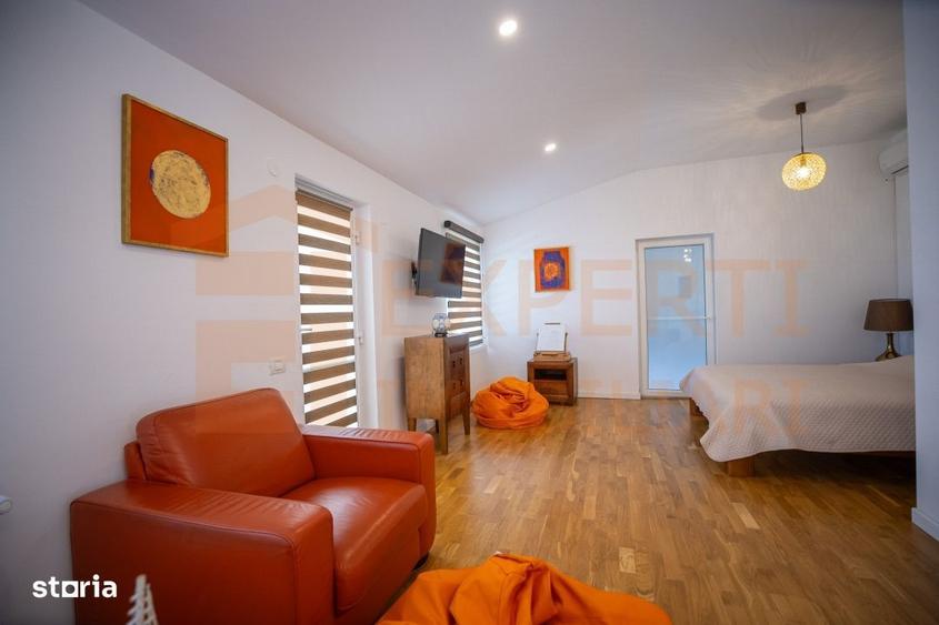Apartament cu 4 camere în Ultracentral