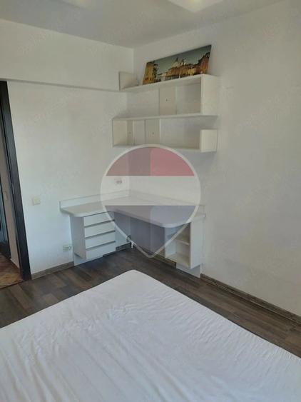 Apartament 2 camere decomandat, Bld Independen?ei - 3