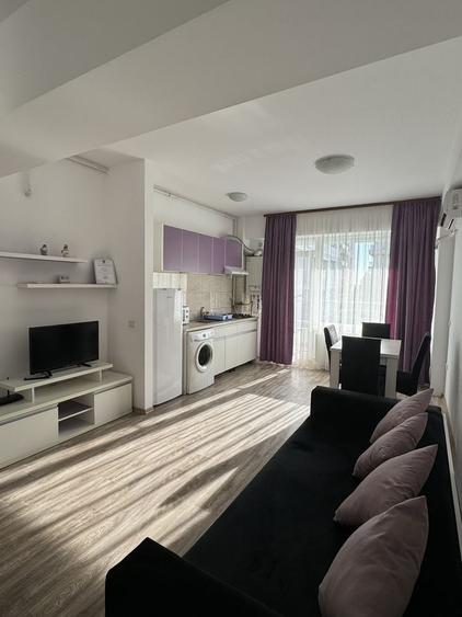 Apartament cu 2 camere decomandat în Mamaia