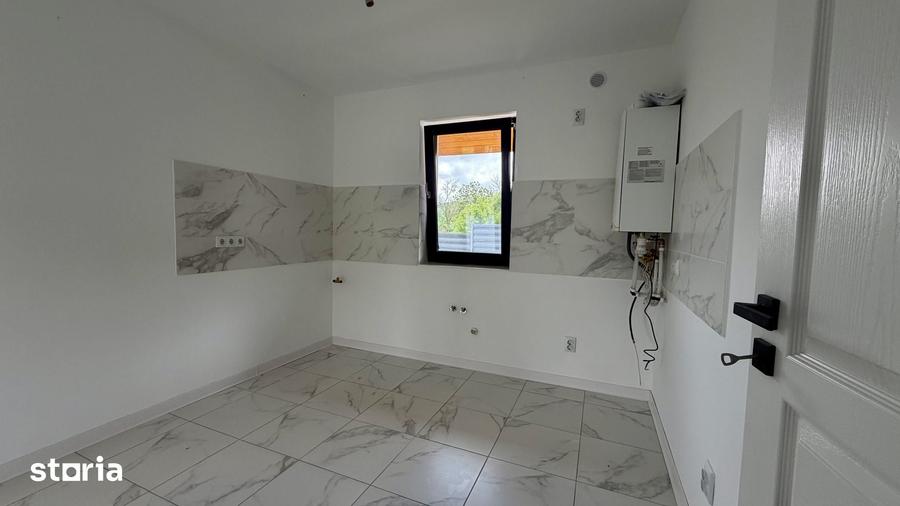 Casă cu 4 camere decomandat cu Teren 540 Mp în Ciurea