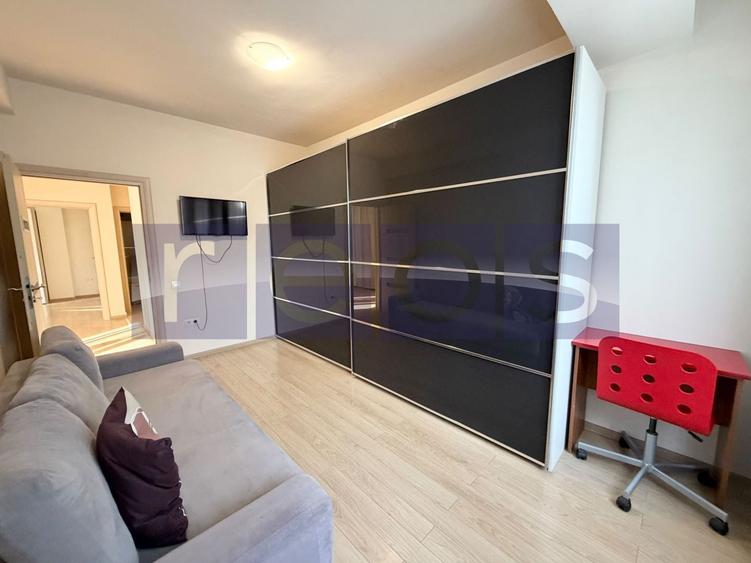Apartament cu 3 camere decomandat, mobilat în 1 Mai