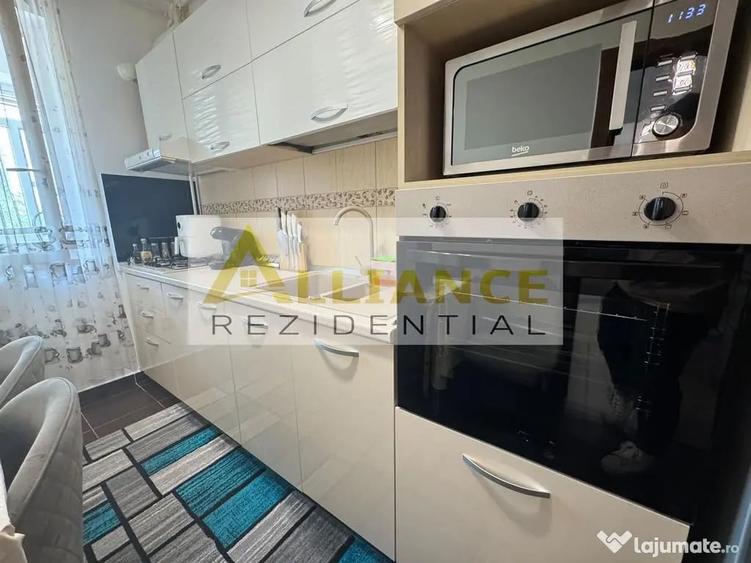 Apartament cu 2 camere decomandat în Titan