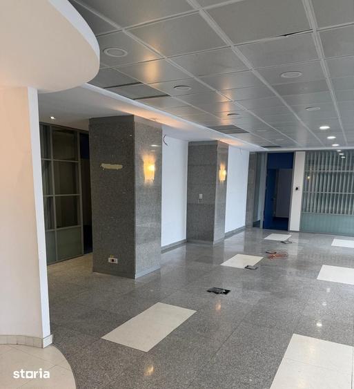 Spațiu comercial, de 320 mp, în Ștefan cel Mare