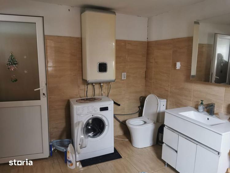 Casă cu 3 camere cu Teren 1823 Mp în Pielești