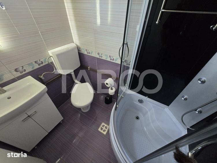 Casă cu 2 camere decomandat în Lazaret