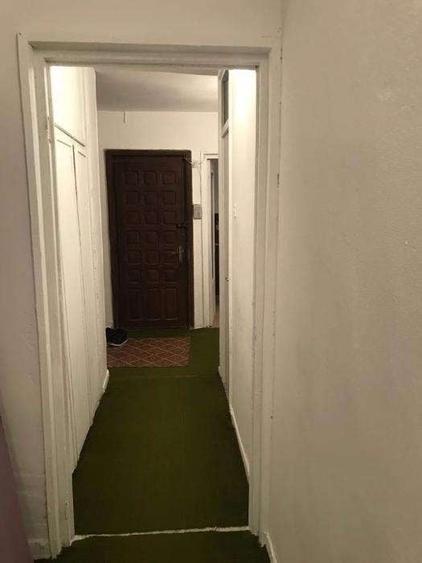 Apartament cu 3 camere decomandat în Brazda lui Novac