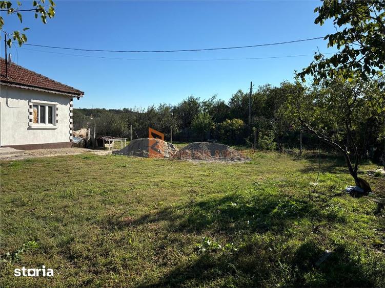 Casă cu 3 camere decomandat cu Teren 1865 Mp în Poșta Câlnău