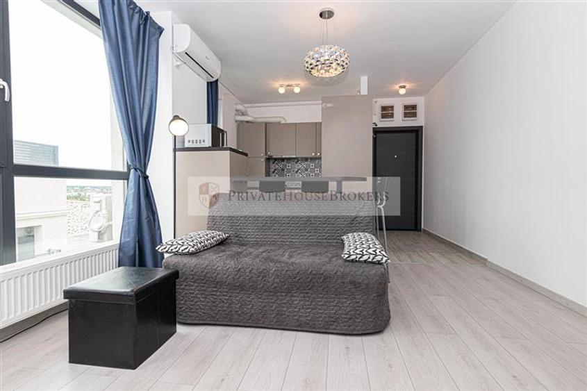 Apartament cu 2 camere semidecomandat, mobilat în Pipera