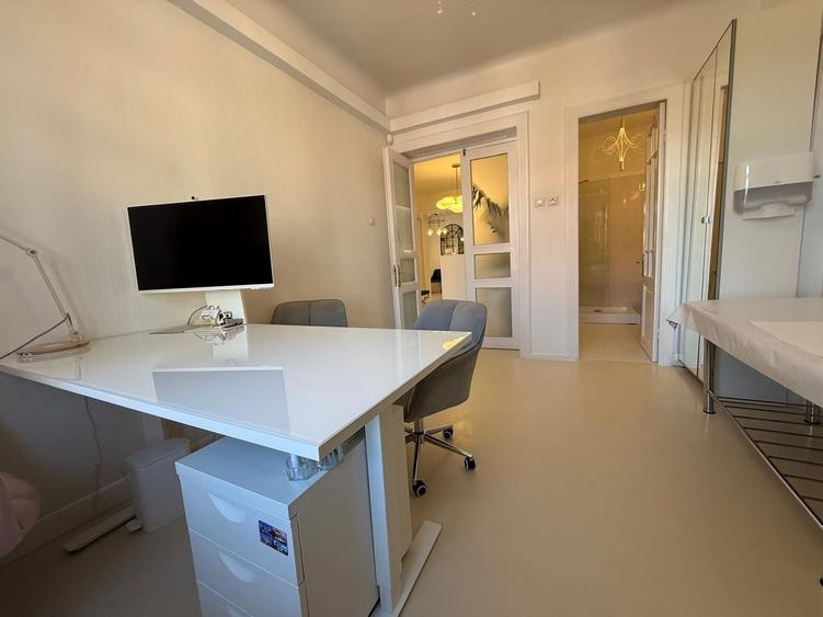 Apartament cu 4 camere în Cotroceni