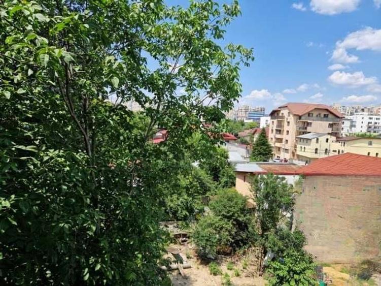 Garsonieră decomandată în Crângași