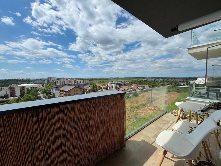 Apartament cu 2 camere decomandat în Sisești