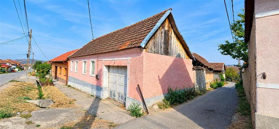 Casă individuală cu 3 camere cu Teren 569 Mp în Gârbovăț