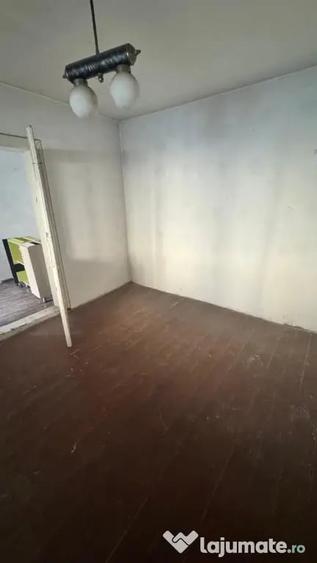 Casă cu 3 camere în Ultracentral