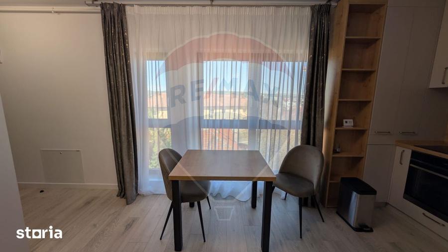 Apartament cu 3 camere, mobilat în Mărăști
