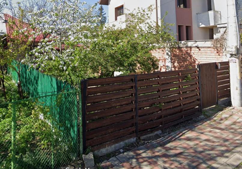 Duplex cu 3 camere cu Teren 200 Mp în Copou