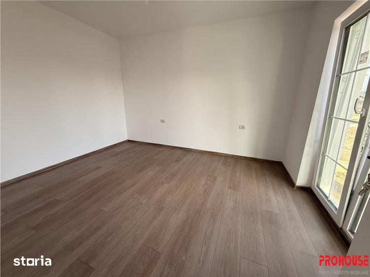 Casă cu 3 camere cu Teren 350 Mp în Hemeiuș