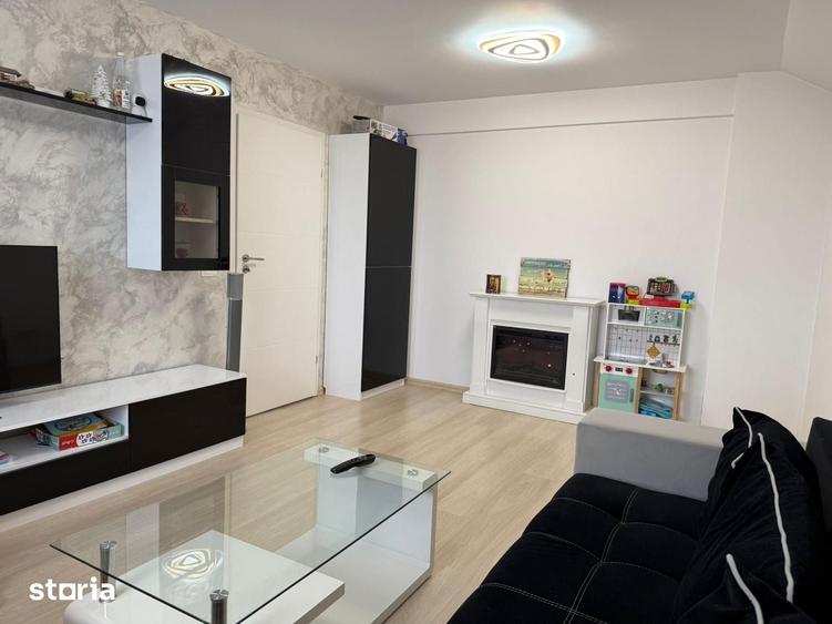Apartament cu 3 camere decomandat în Ultracentral