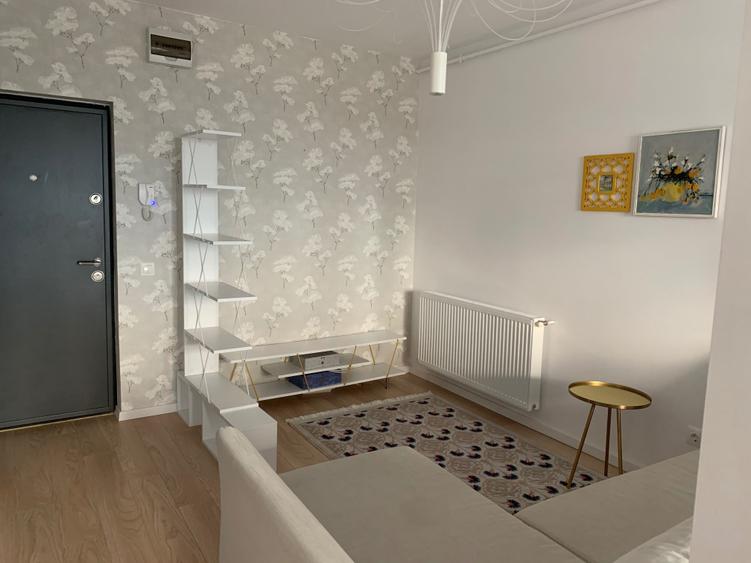 Apartament cu 2 camere semidecomandat în Calea Turzii