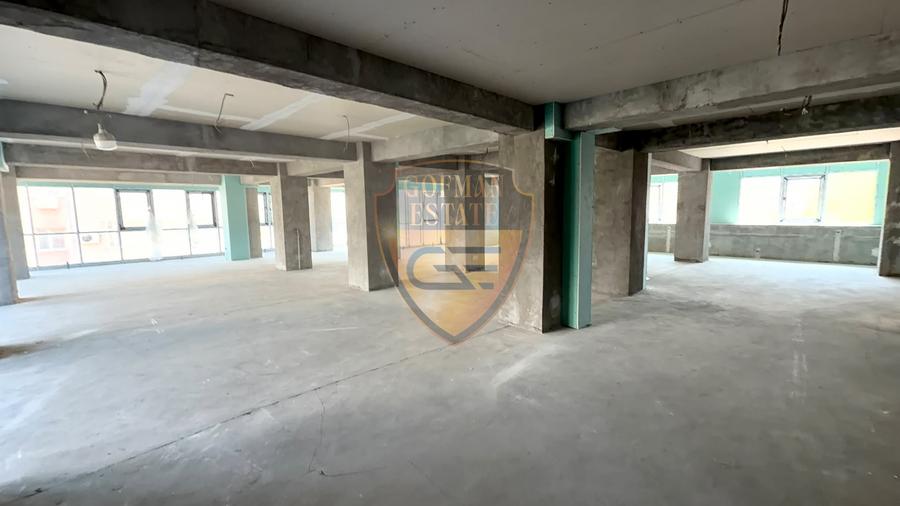 Spațiu comercial, de 920 mp, în Tomis Nord
