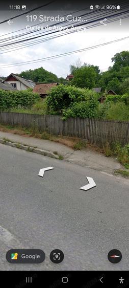 Teren de 2230 mp, în Central