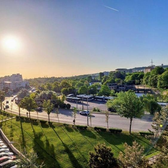 Apartament cu 2 camere decomandate, 52mp, etaj intermediar, in Grigorescu - 1