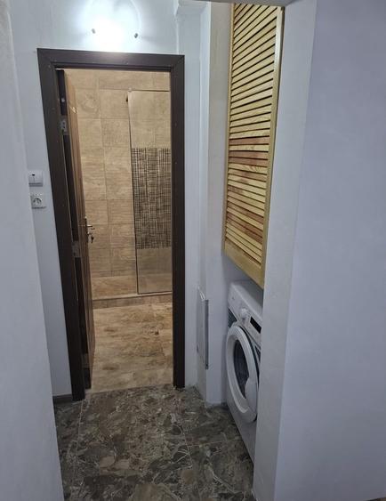 Apartament cu 2 camere decomandat în Vitan