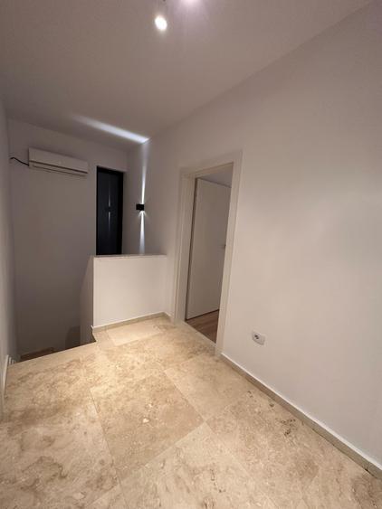 Casă individuală cu 5 camere cu Canalizare în Nord