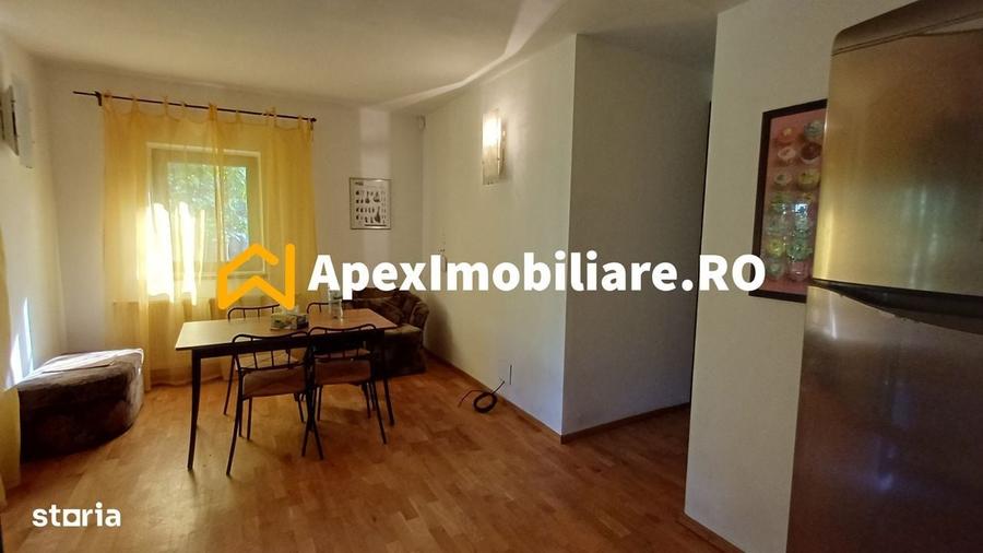 Casă cu 4 camere în Drumul Taberei