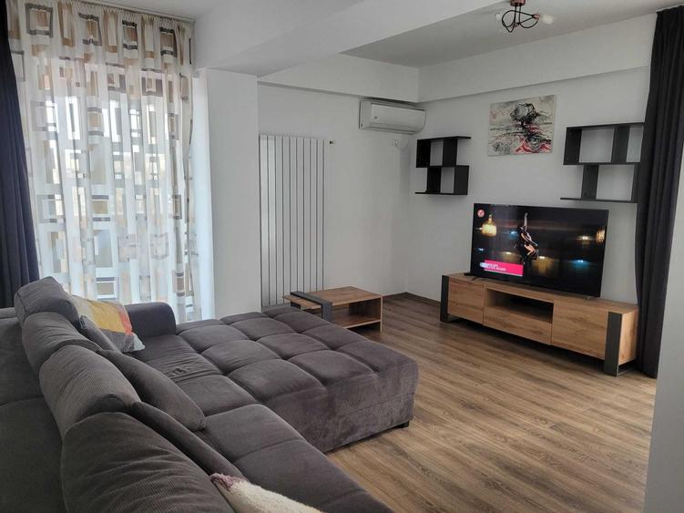 Apartament cu 2 camere decomandat în Ultracentral