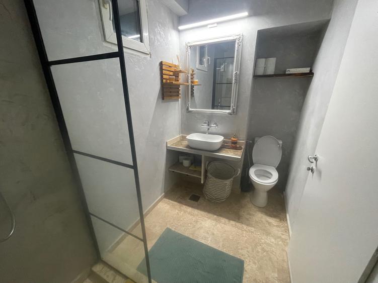 Apartament cu 2 camere decomandat în Unirii
