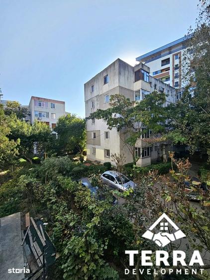 Apartament cu 2 camere decomandat în Tăbăcărie