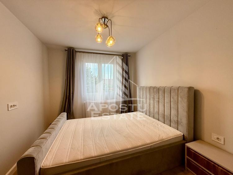 Apartament cu 3 camere decomandat, mobilat în Olimpia-Stadion