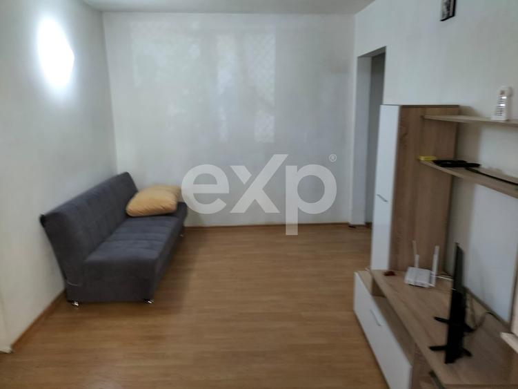 Apartament cu 2 camere semidecomandat în Banat